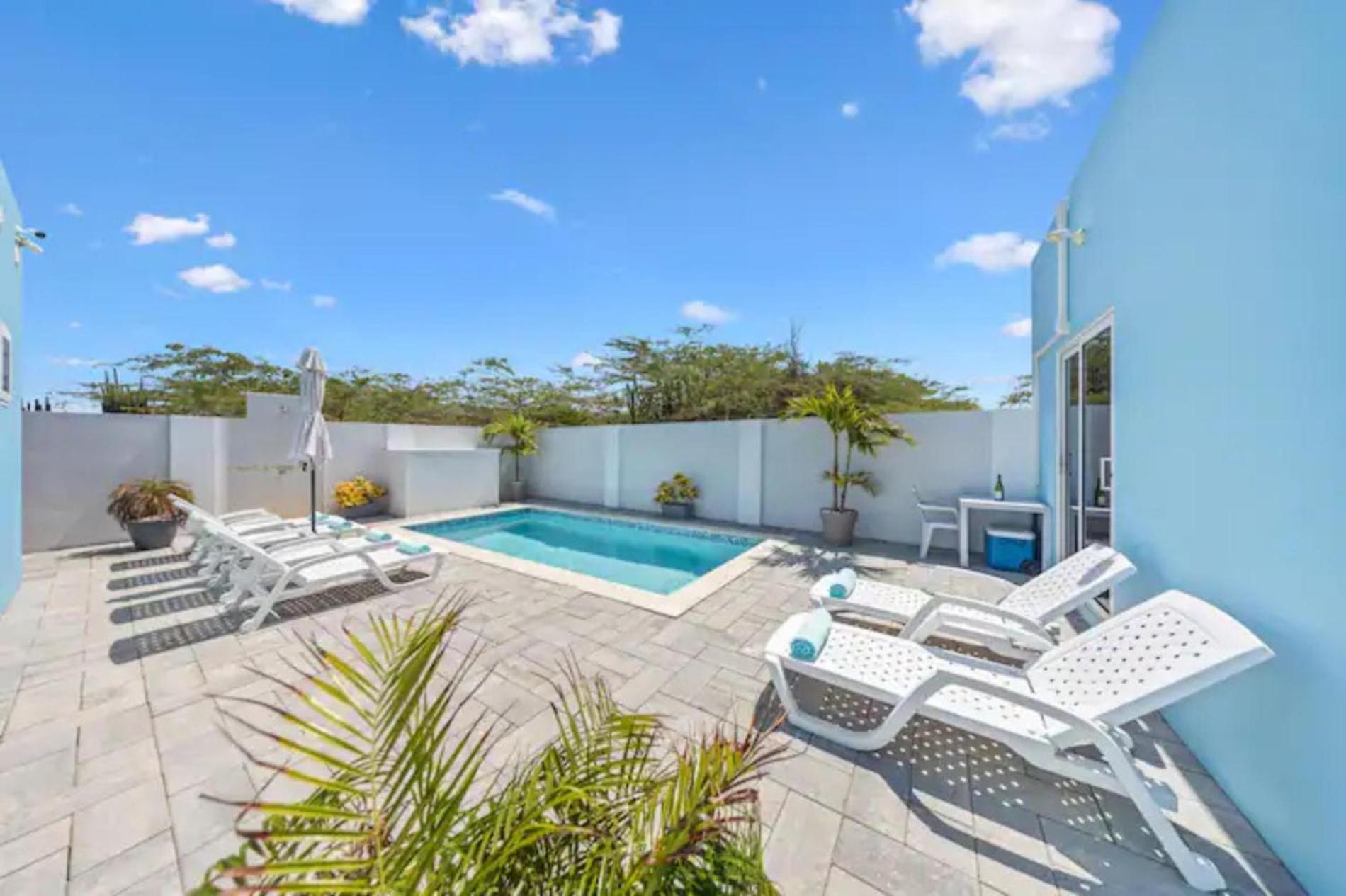 Apricity Suites Aruba Ноорд Екстериор снимка