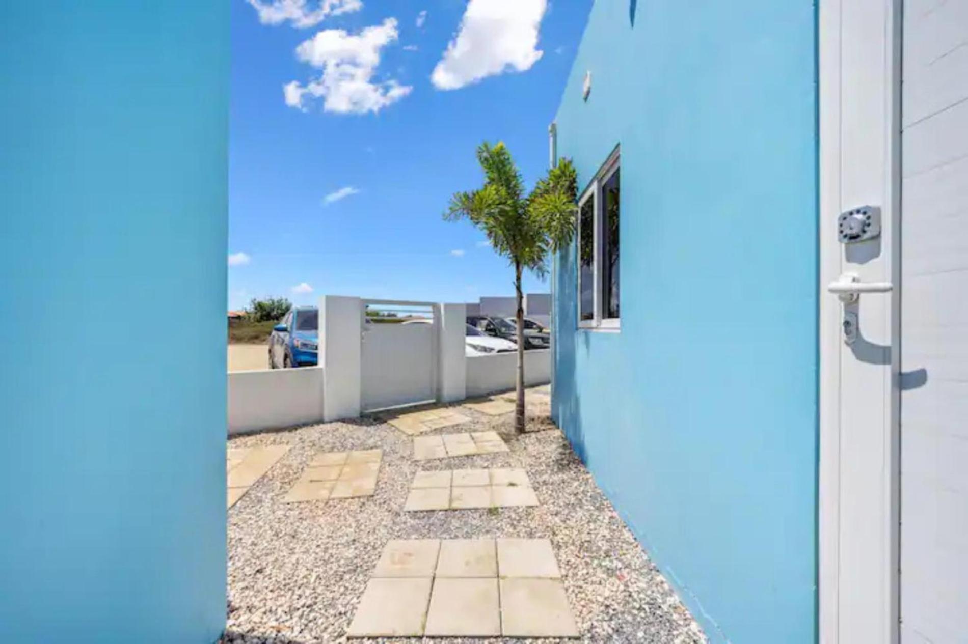 Apricity Suites Aruba Ноорд Екстериор снимка